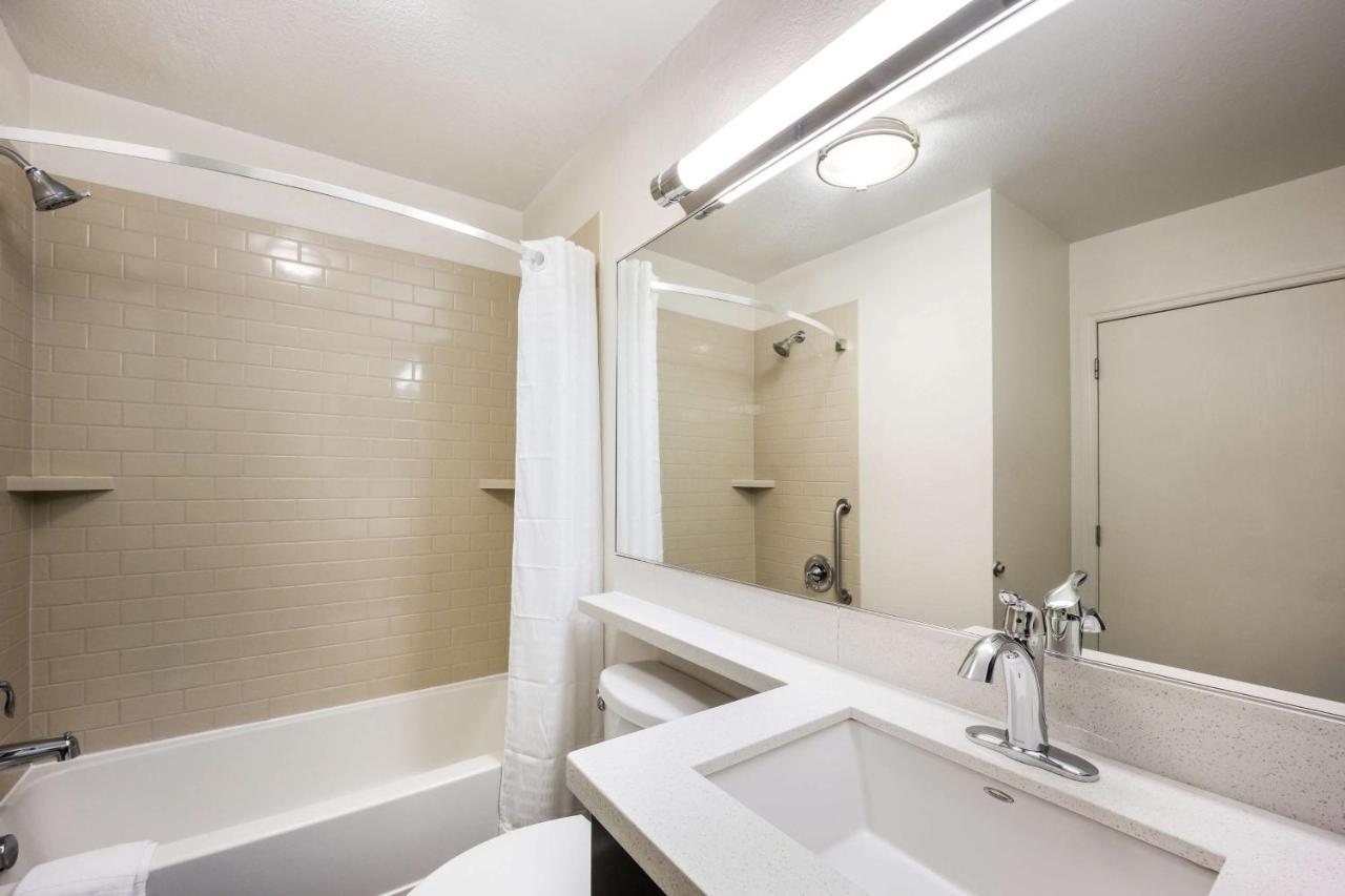 Sonesta Simply Suites Parsippany Morris Plains Экстерьер фото